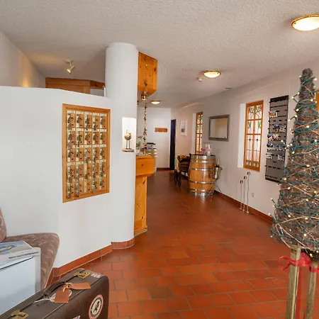 T3 Mira Val Hotel 3*