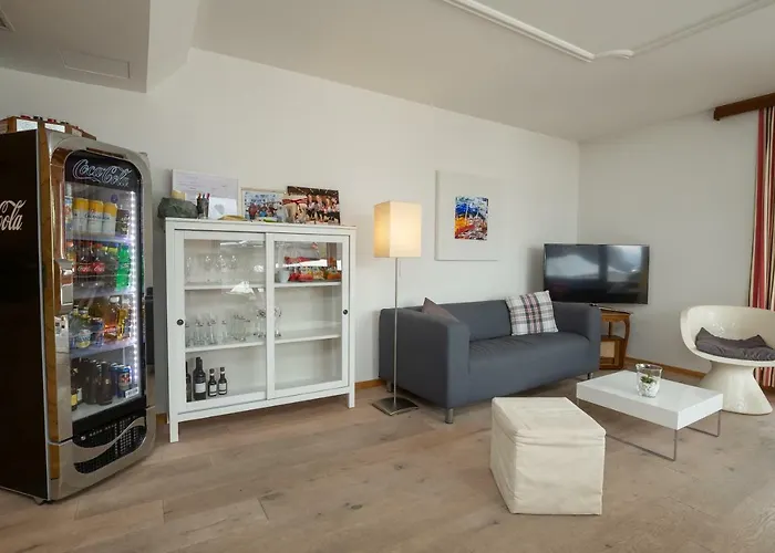 T3 Mira Val Hotel 3*